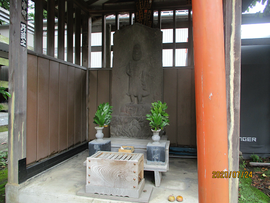 氷川神社参道　１２