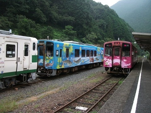 oth-train-331.jpg