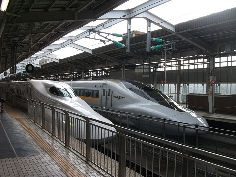 shinkansen-N700-18.jpg