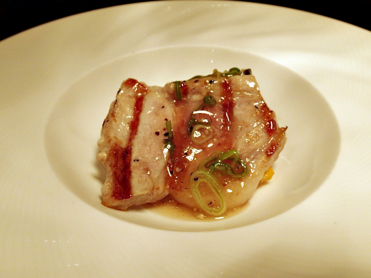 宮崎県産味彩豚ロースのグリル黒胡椒コリアンダー風味