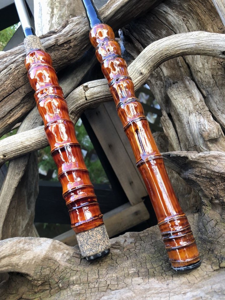 TENKARA grip の布袋竹に塗装完了 - 幻の渓流師＆レオ